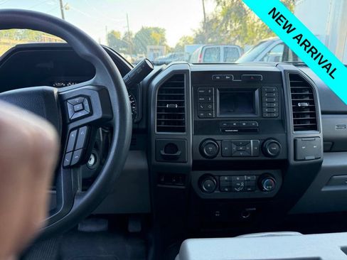 Used 2020 Ford F550 2WD Regular Cab Super Duty image 6