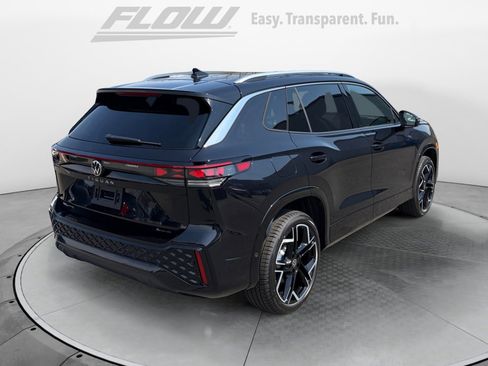 New 2026 Volkswagen Tiguan SEL R-Line image 7