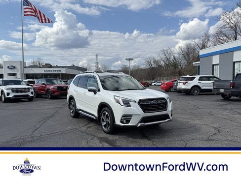 Used 2024 Subaru Forester Touring w/ Convenience Package image 1