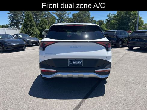 Used 2025 Kia Sportage EX w/ Premium Package FWD image 5