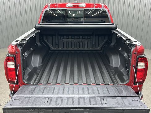 Used 2024 GMC Canyon AT4X image 18