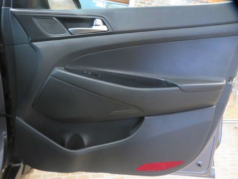 Used 2020 Hyundai Tucson SEL w/ Cargo Package FWD image 23