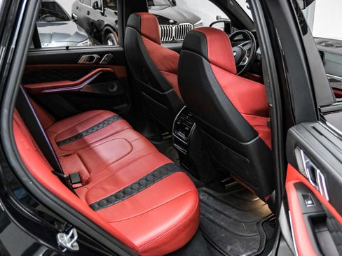 Used 2020 BMW X5 M Competition w/ Executive Package image 41