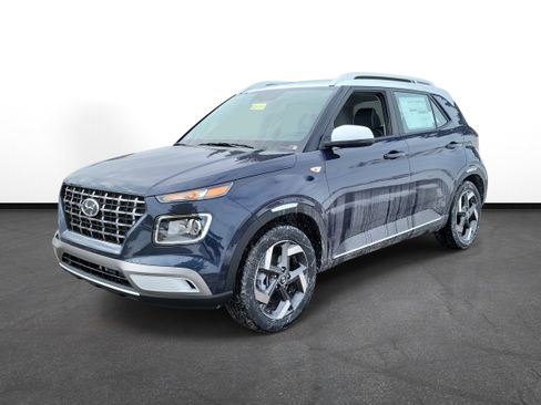 New 2026 Hyundai Venue SEL image 2