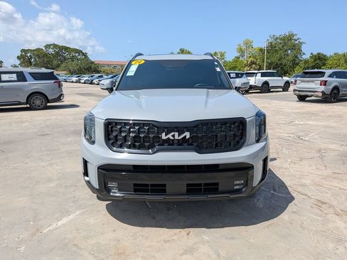 Certified 2024 Kia Telluride SX X-Line AWD/4WD image 3