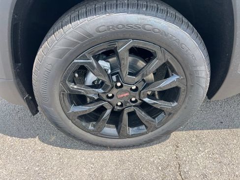 New 2027 GMC Terrain Elevation w/ Black Edition FWD image 2