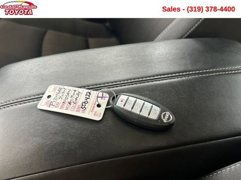 Used 2024 Nissan Altima 2.5 SV w/ SV Premium Package image 27