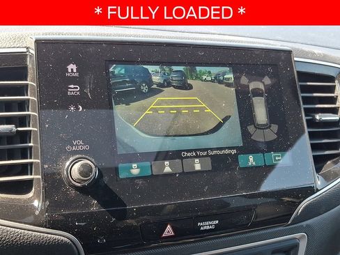 Used 2025 Honda Passport TrailSport image 17