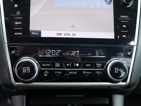 Used 2019 Subaru Outback 2.5i Limited image 29