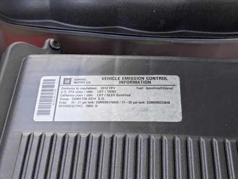 Used 2012 GMC Yukon Denali RWD image 27