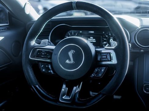 Used 2022 Ford Mustang Shelby GT500 w/ Carbon Fiber Track Pack image 16