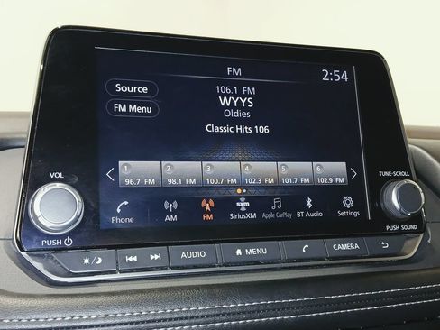Used 2023 Nissan Rogue SV AWD/4WD image 23