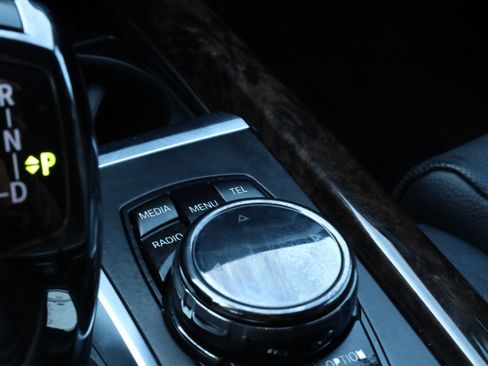 Used 2016 BMW X5 sDrive35i image 7