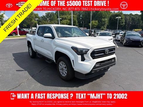 Used 2024 Toyota Tacoma SR5 AWD/4WD image 1