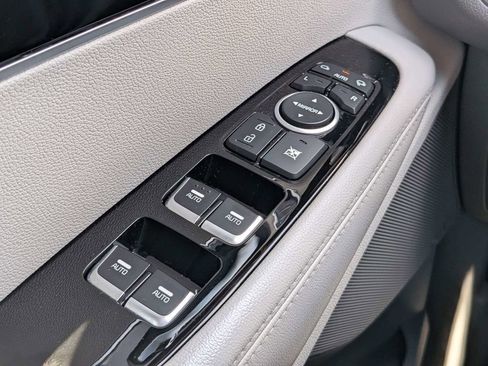 Used 2016 Kia Sorento SX FWD image 29