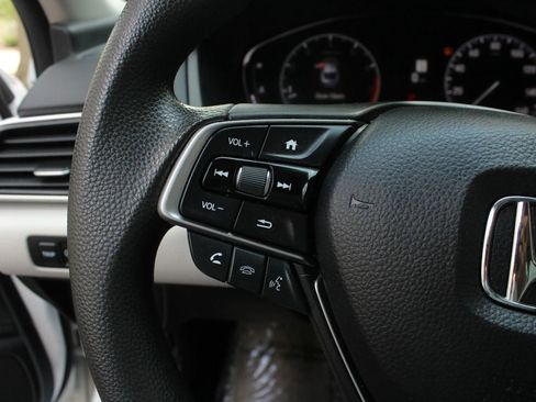 Used 2021 Honda Accord LX image 29