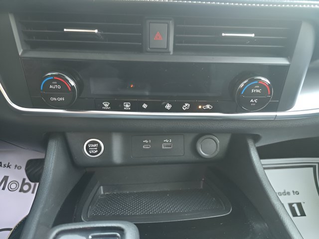 Certified 2023 Nissan Rogue SV AWD/4WD image 16