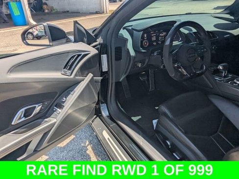 Used 2018 Audi R8 V10 w/ 20" Wheel Package RWD image 15