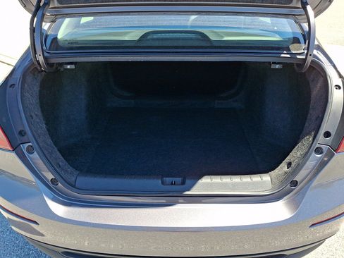 Used 2019 Honda Insight EX image 28