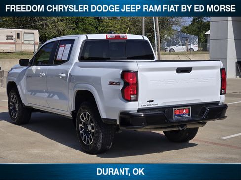 Used 2024 Chevrolet Colorado Z71 w/ Z71 Convenience Package 2 AWD/4WD image 4
