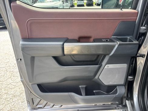 Used 2023 Ford F150 Lariat w/ Equipment Group 502A High AWD/4WD image 18