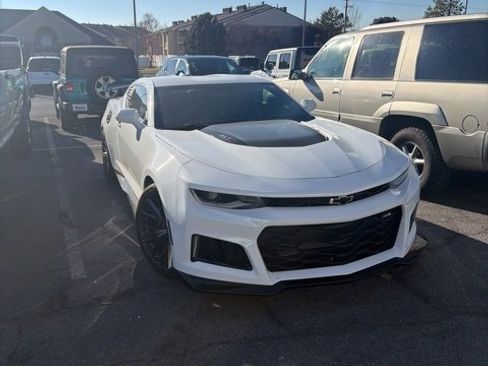 Used 2021 Chevrolet Camaro ZL1 image 1