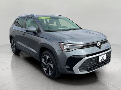 Used 2025 Volkswagen Taos SE