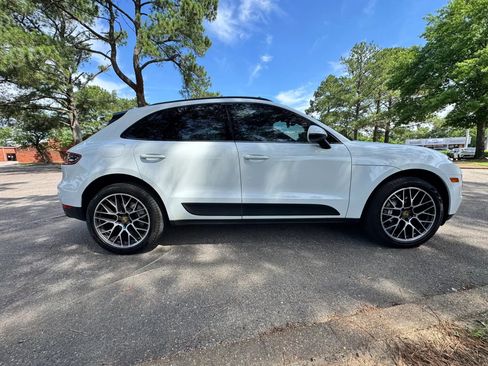 Used 2017 Porsche Macan S AWD/4WD image 8