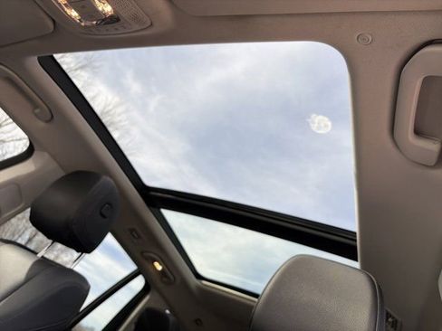 Used 2023 Mercedes-Benz GLS 450 4MATIC w/ AMG Line Exterior image 17