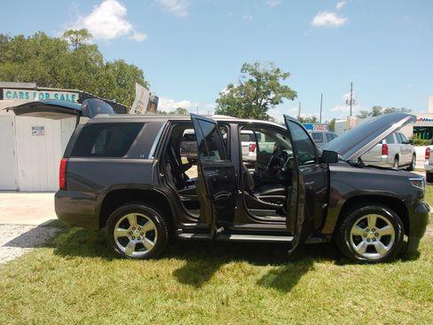 Used 2017 Chevrolet Tahoe LT w/ Max Trailering Package RWD image 33