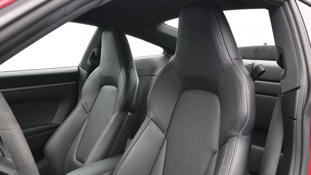 Certified 2025 Porsche 911 Carrera S RWD image 4