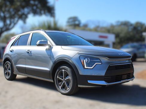 New 2026 Kia Niro EX FWD image 3