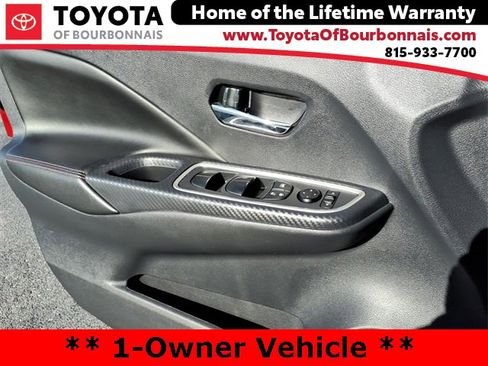 Used 2024 Nissan Versa SR w/ Trunk Package image 10