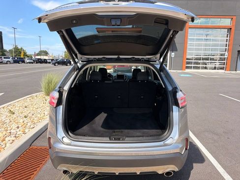 Used 2022 Ford Edge Titanium AWD/4WD image 17