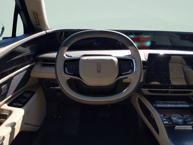 Certified 2024 Lincoln Nautilus Reserve AWD/4WD image 15
