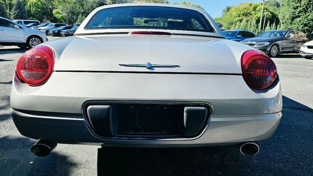 Used 2004 Ford Thunderbird RWD image 6
