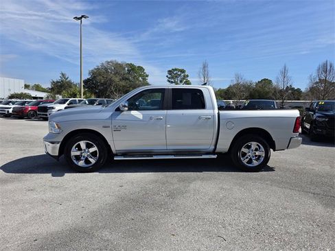 Used 2019 RAM 1500 Big Horn image 3