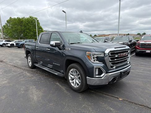 Used 2020 GMC Sierra 1500 SLT w/ SLT Premium Package AWD/4WD image 3
