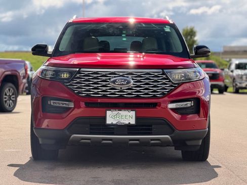 Used 2023 Ford Explorer Platinum w/ Technology Package AWD/4WD image 6