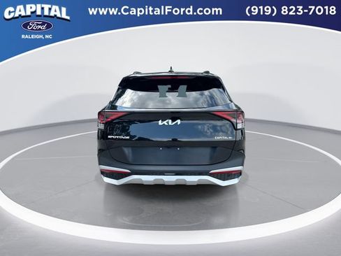 Used 2025 Kia Sportage EX w/ Premium Package FWD image 7