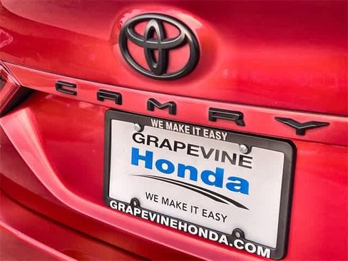 Used 2021 Toyota Camry XSE w/ Carpet Mat Package (TMS) image 8