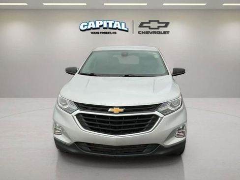 Used 2021 Chevrolet Equinox LS w/ LS Convenience Package image 8