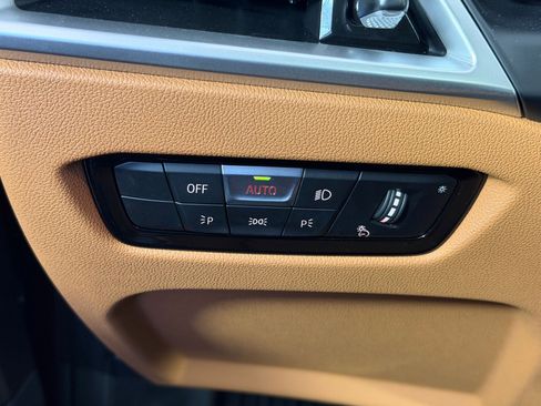 New 2026 BMW 330i Sedan w/ M Sport Package image 24