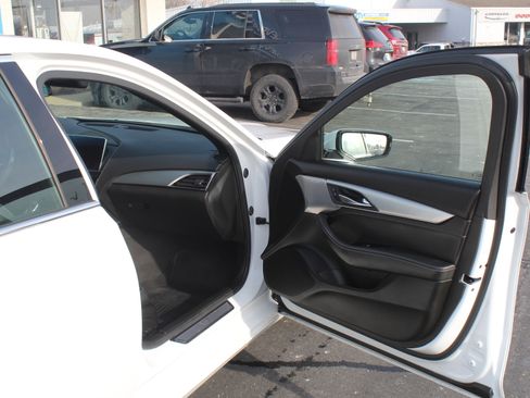 Used 2023 Cadillac CT5 Luxury w/ Sun And Sound Package image 27