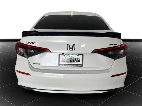 Used 2022 Honda Civic Sport image 4