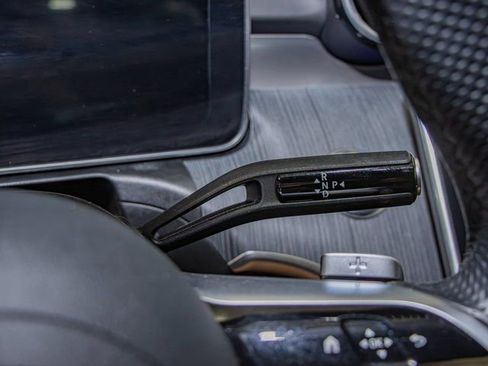 Certified 2023 Mercedes-Benz C 300 C 300 image 17