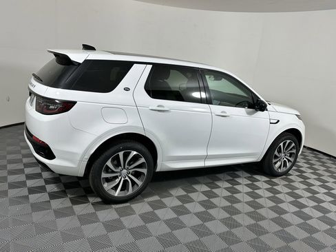 Certified 2025 Land Rover Discovery Sport S image 17