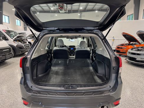 Used 2024 Subaru Forester AWD/4WD image 9
