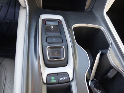 Used 2018 Honda Accord EX-L image 17