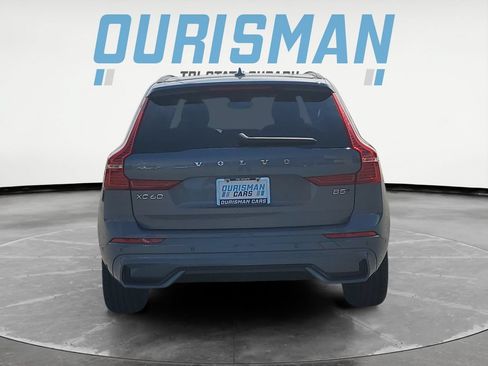 Used 2023 Volvo XC60 B5 Plus w/ Climate Package AWD/4WD image 5